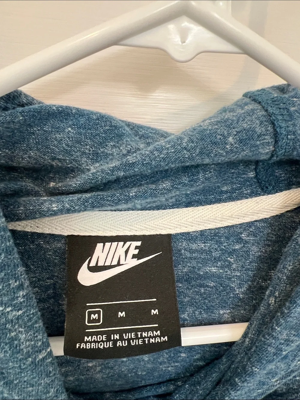 Nike Women’s  Blue Hooded Pullover Sweatshirt